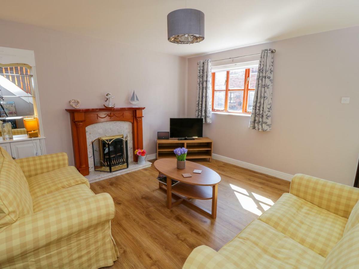 Abrahams Cottage 휫비 외부 사진